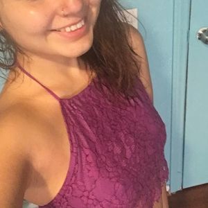 Meet your Posher, Linda yonaica